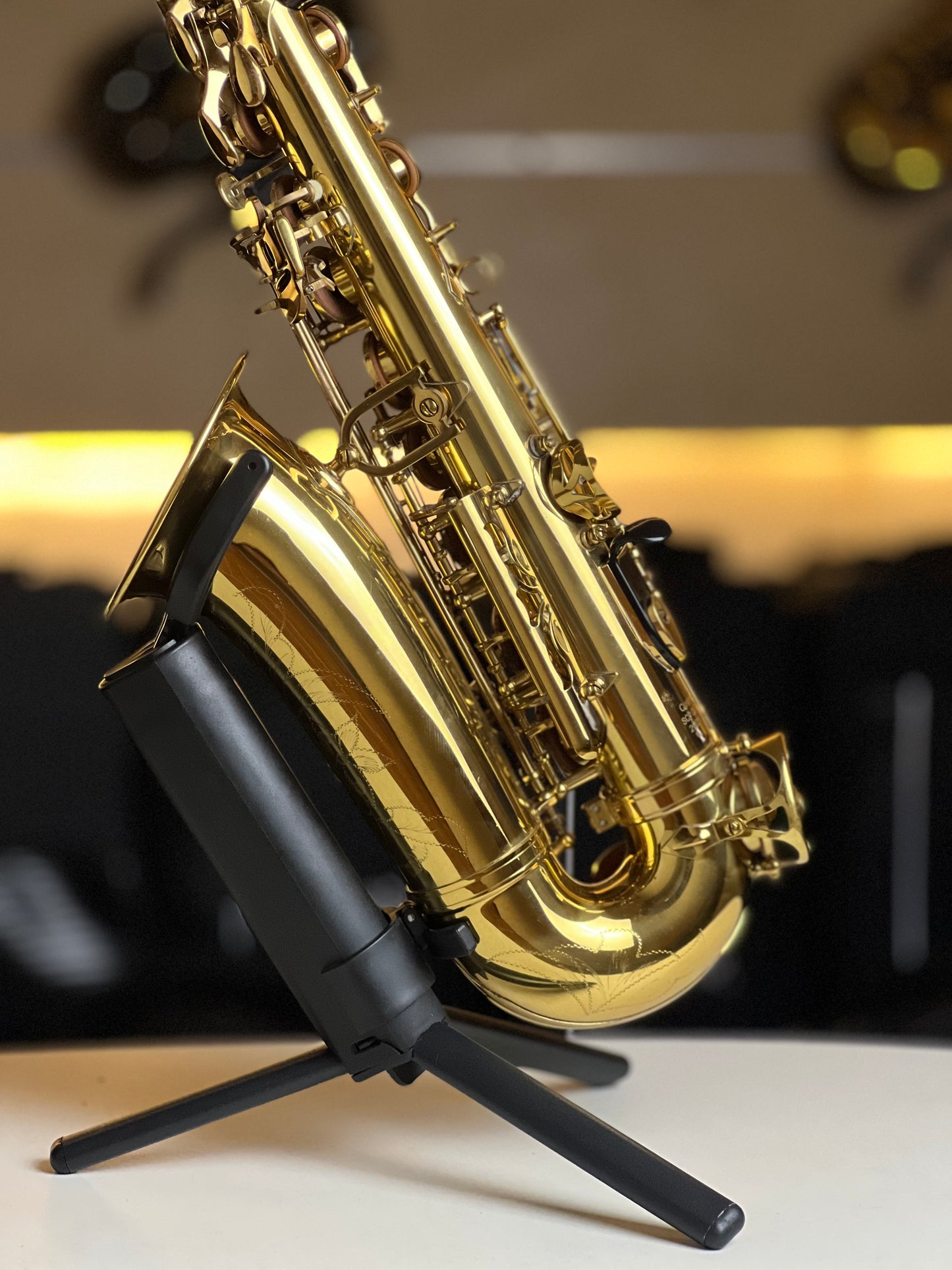 Rivera Custom Z Alto Saxophone - Gold Lacquer Finish