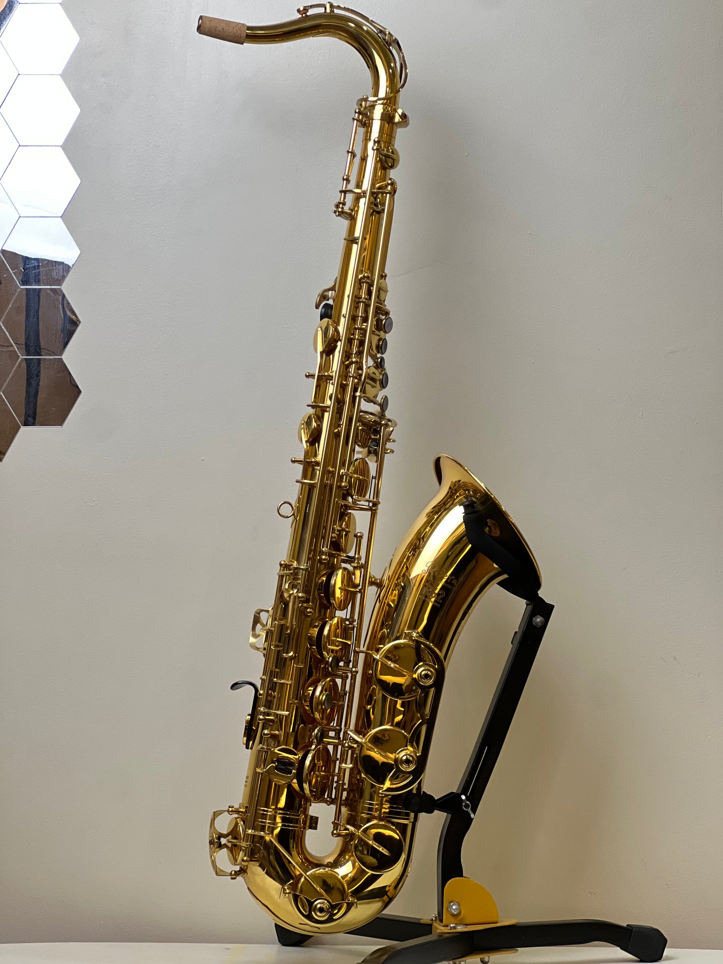 Rivera R62 Tenor Saxophone - Gold Lacquered