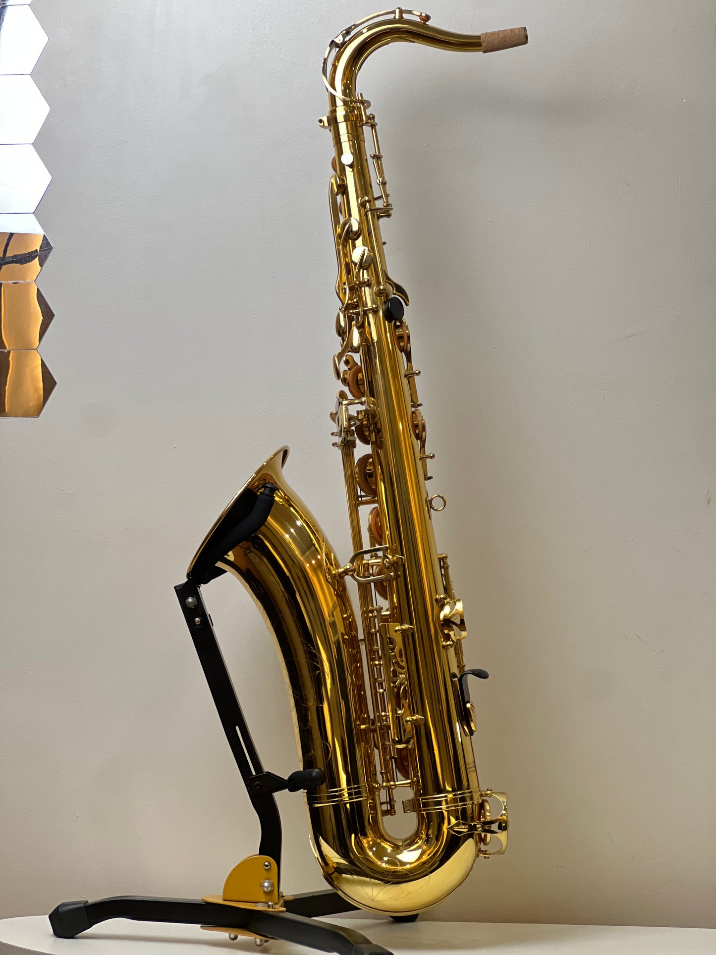 Rivera R62 Tenor Saxophone - Gold Lacquered