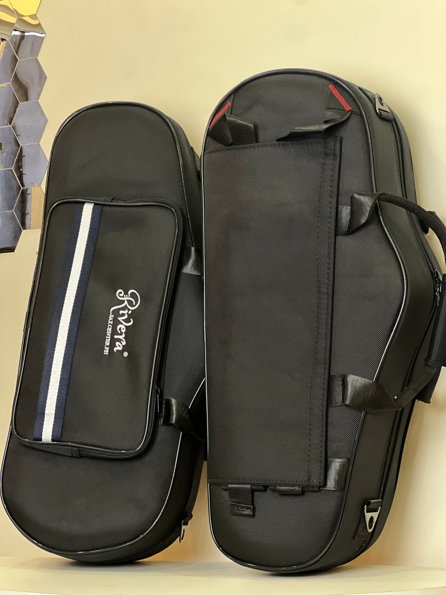 Rivera Semi-Hard Case Contoured for Alto Saxophone