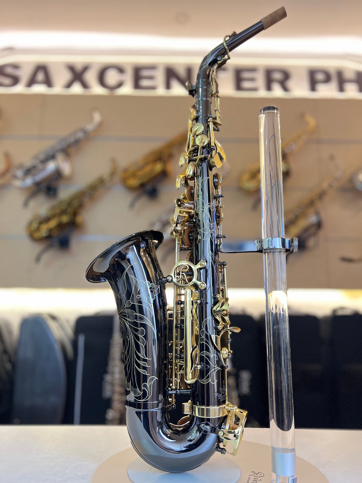 Rivera SB20 Alto Saxophone - Black & Gold