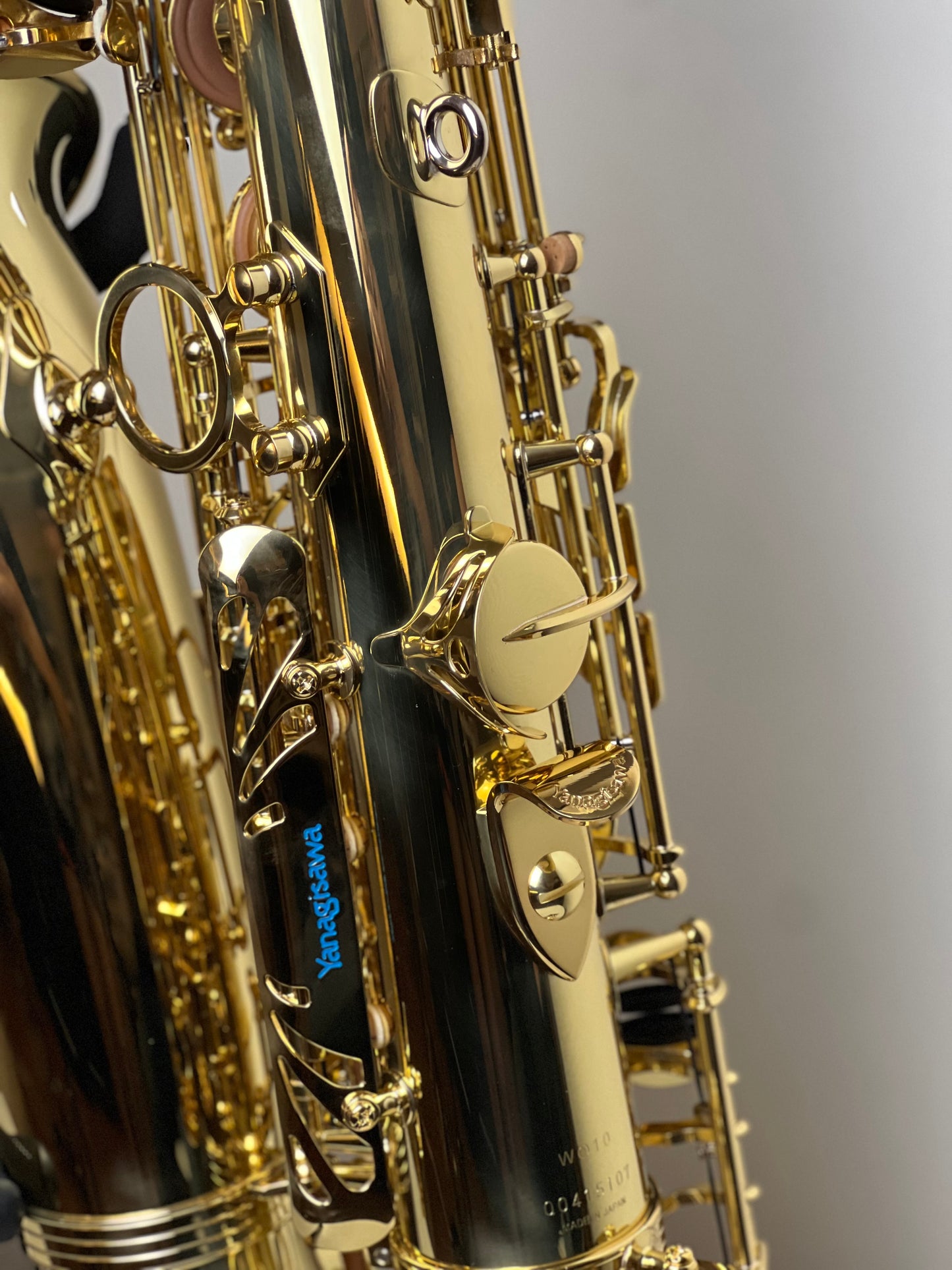 Yanagisawa - A-WO10 Gold Lacquer finish