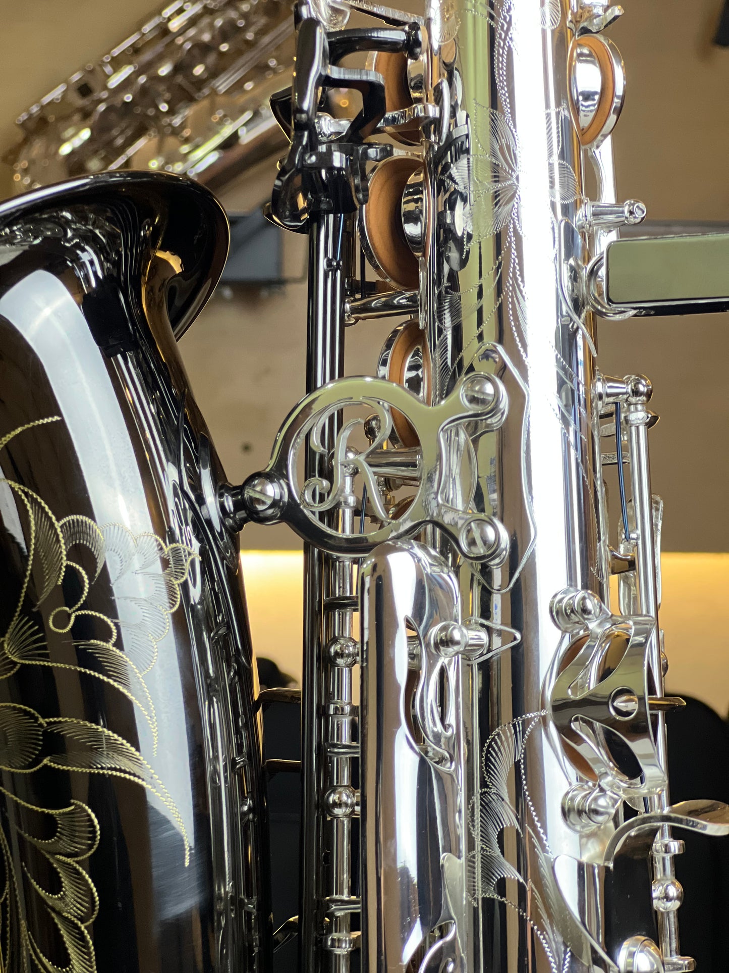 Rivera SB20 Alto Saxophone - YinYang Finish