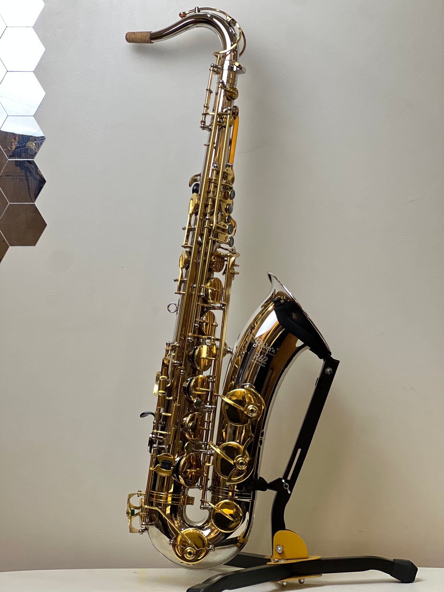 Rivera R62 Tenor Saxophone - Silver Gold Finish